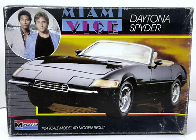 Monogram Miami Vice Daytona Spyder 1/24 Scale Model Kit