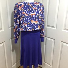 Vintage Periwinkle Blue Skirt Blouse Suit Size 10 Vintage from 1970's -1980's