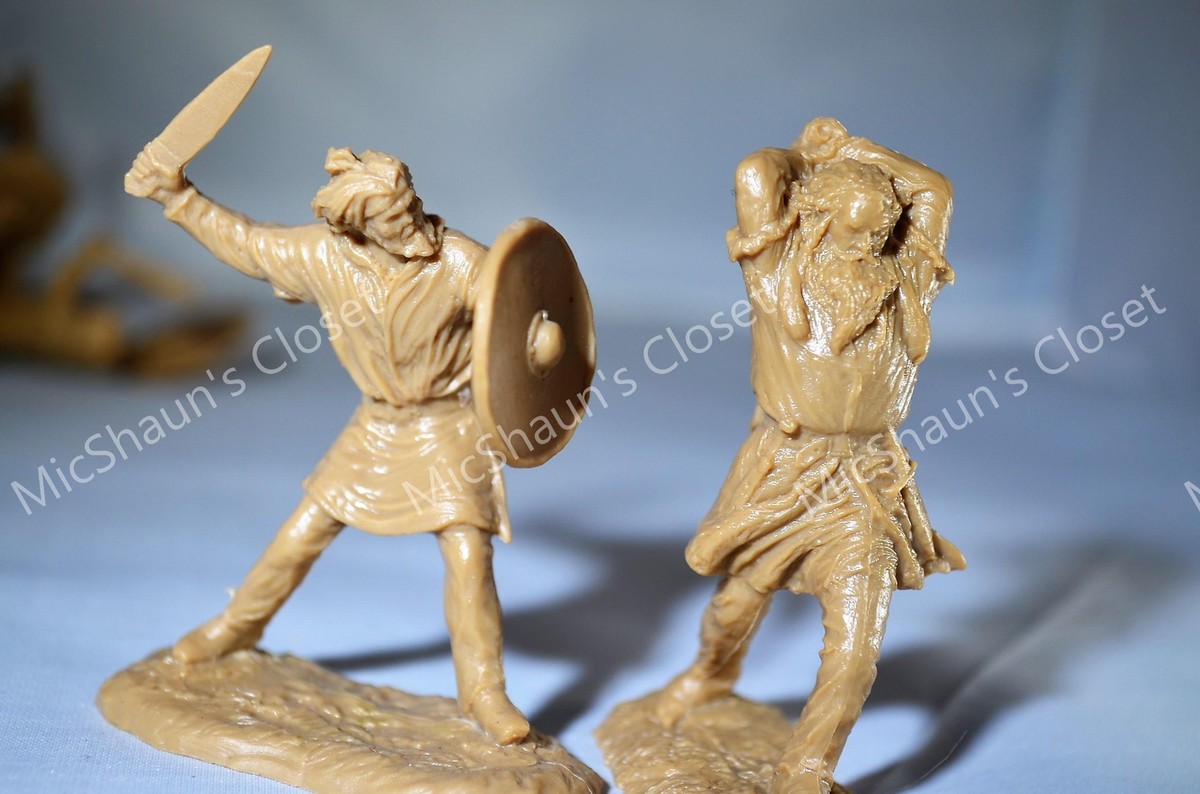 Toy Soldiers of San Diego TSSD Barbarian Warrior Set 19 Tan Roman