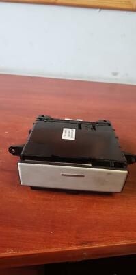 BMW 5 Touring E61 525 i Handschuhfach 6976376 3.0 Benzin 160kw 2008 10839801
