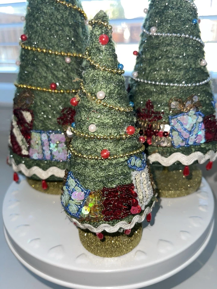 Juego vintage de 3 árboles de Navidad de tela con lentejuelas Foto 4 de 4