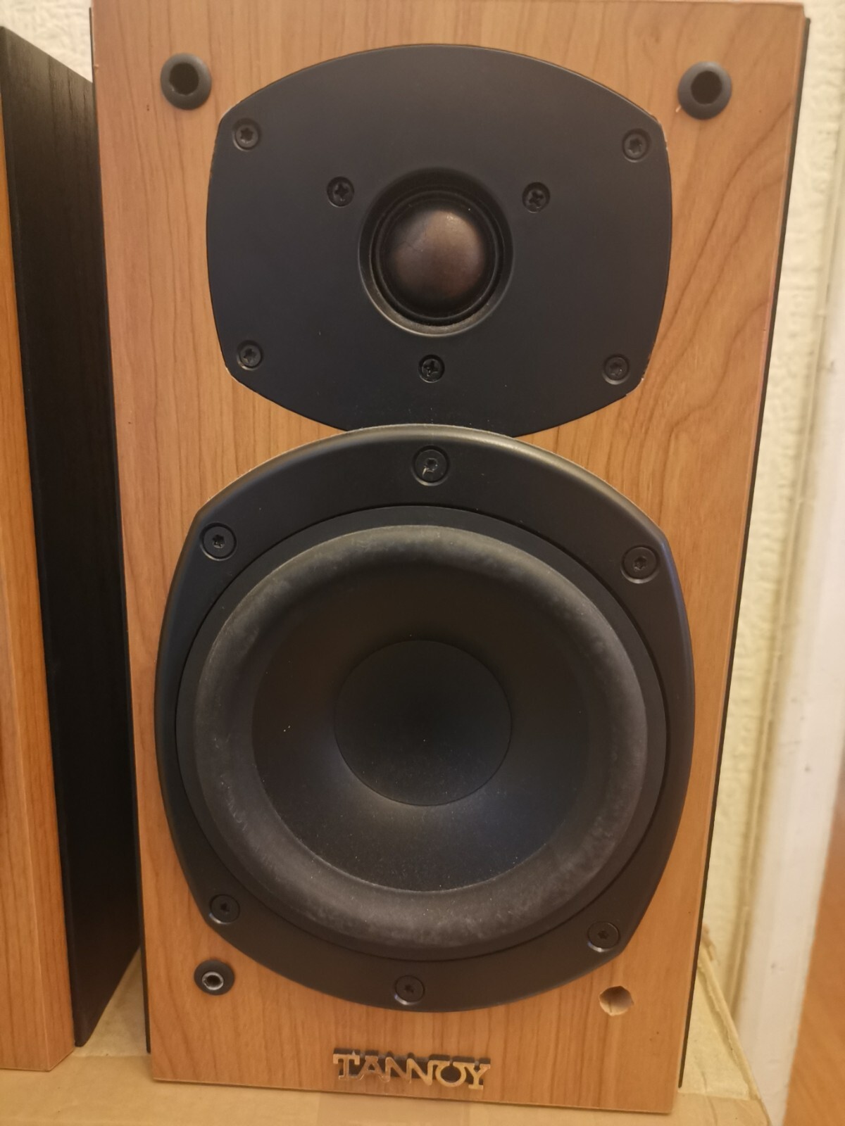 Vintage Tannoy Mercury M1 Cherry Bookshelf Speakers Made in Europe 2