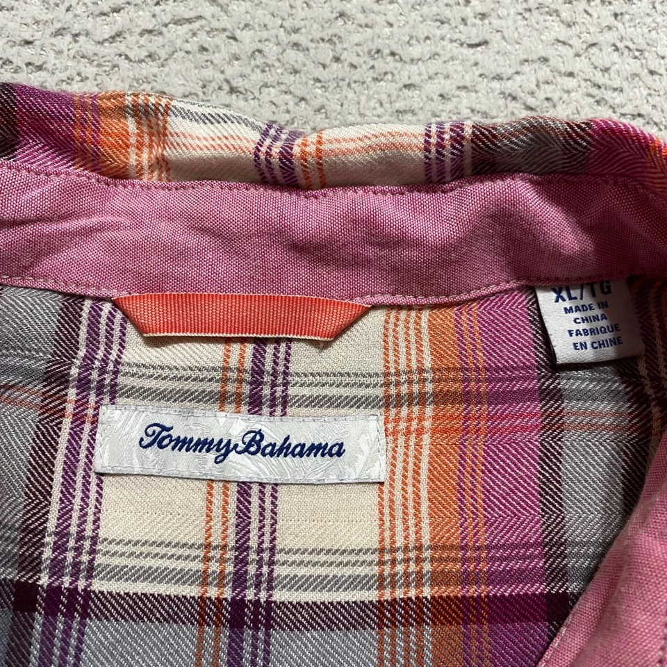 Рубашка мужская Tommy Bahama размер XL разноцветная клетчатая с длинным рукавом на пуговицах спереди вязаная вискоза - Изображение 3 из 4