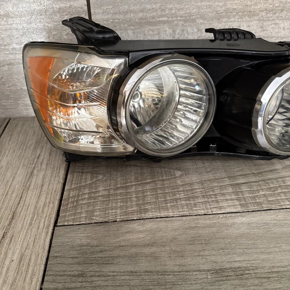 🇺🇸 2012 2013 2014 2015 2016 Chevrolet Sonic Right Passenger Headlight - Image 3 of 4