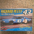 Polar Lights Richard Petty #43 Ford Torino Talladega 1:25 Model Kit