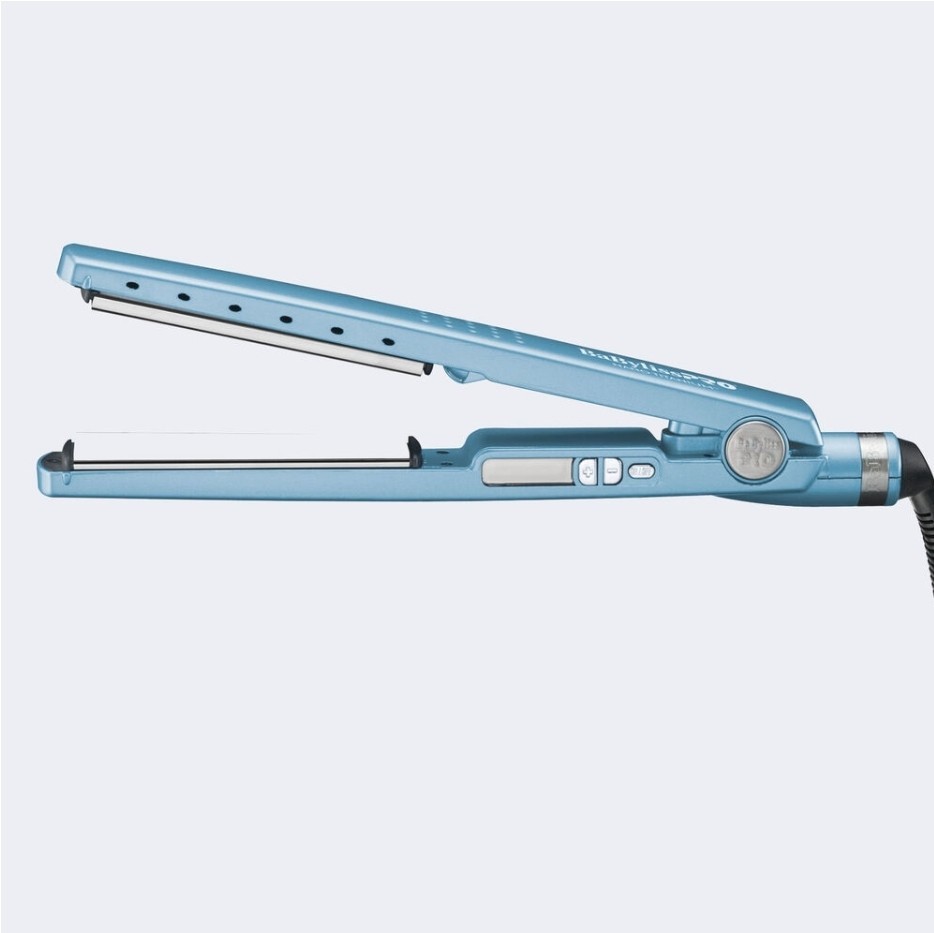 BaByliss PRO 1/4 Inch Nano Titanium 450f Straightening Iron