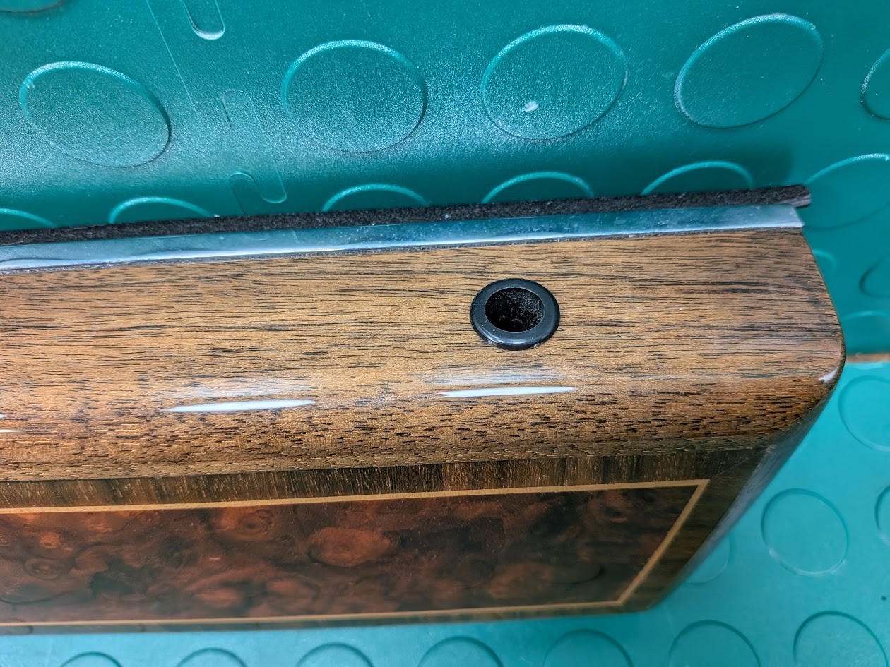 Bentley Arnage 2005-2009 Front Right Upper Side trim panel