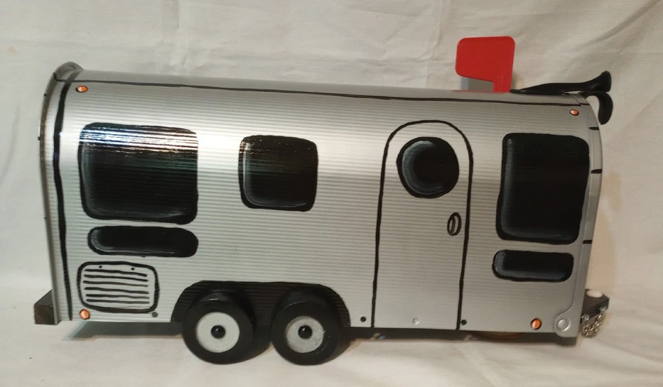 New Handpainted Airstream Land Yacht Air Stream Trailer Mailbox Handcrafted - Image 3 of 4