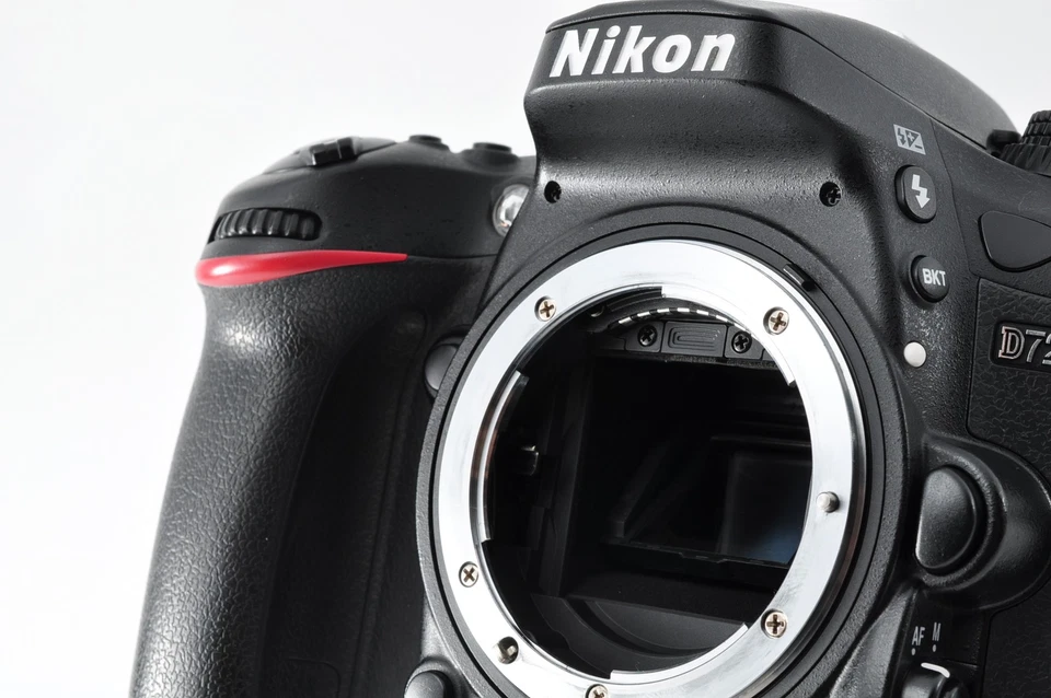 [Near MINT in Box] Nikon D7200 24.2MP Digital SLR Camera 29k Shutter From JAPAN - Image 3 of 4