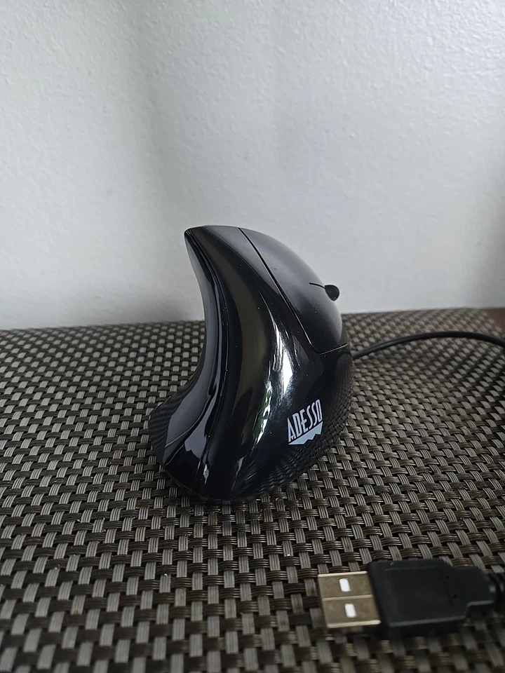 Adesso iMouse, Right-handed Model: E10 - Image 2 of 4