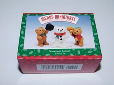 1996 HALLMARK - MERRY MINIATURES COLLECTION SNOWBEAR SEASON 3-PIECE NEW MIB NIB