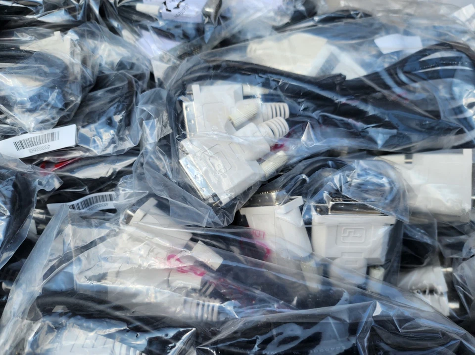 New Dell/HP  Male to Male 5ft 18 Pin M - M DVI - D Black Cable - Image 3 of 3