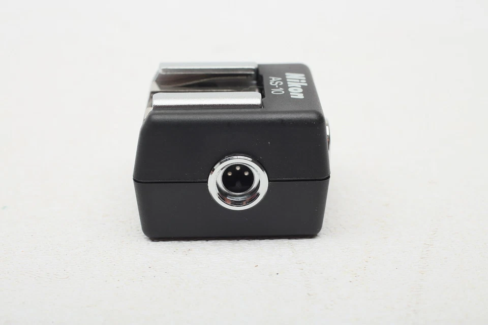 Nikon AS-10 TTL Multi-Flash Adapter foot shoe AS10+connect+GENUINE++MINT/NEW - Image 4 of 4