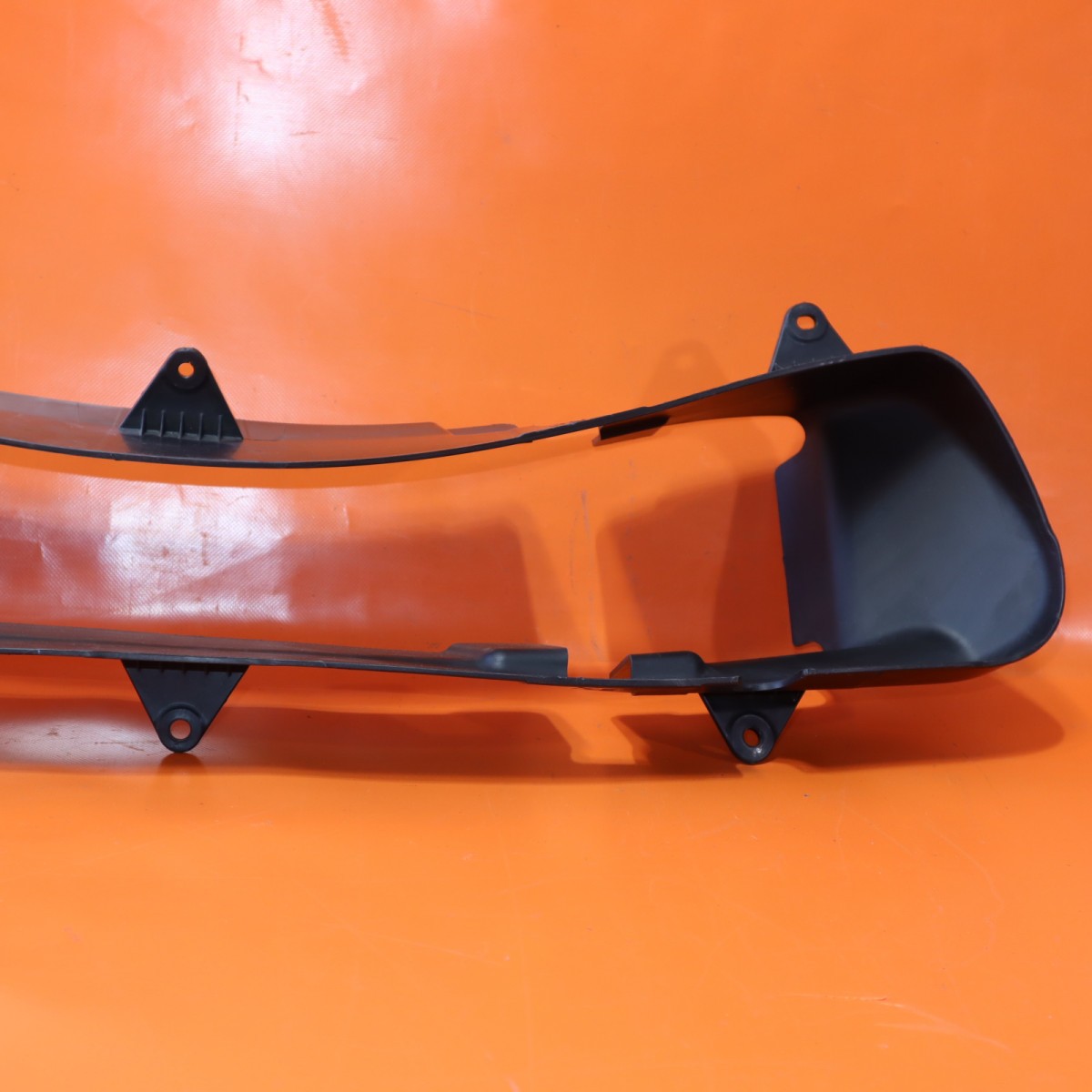 Maserati Ghibli 2014-2017 Front Air vent P/N 670009839