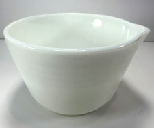 Vintage Pyrex #34 Milk Glass Spout Mixing Bowl Hamilton Beach G C E 23 25 USA