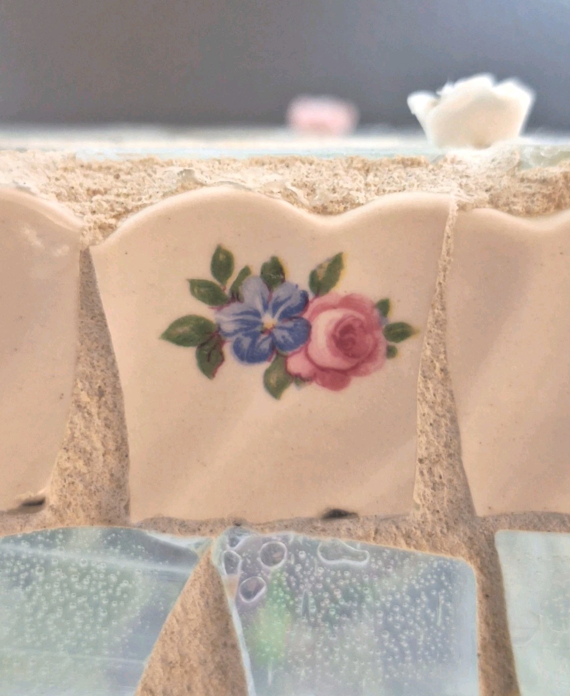 Tissue Box Holder Iridescent Mosaic Mirror With Tiny Applied Roses 6x6x6