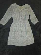 Forever 21 Dress 3/4 Sleeve Black White Size S  V Neck Cinched Waist