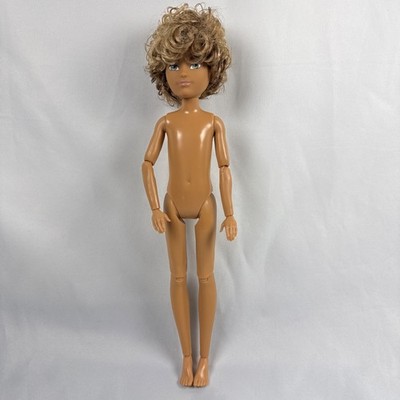 Mattel Creatable World Puppe blonde lockige Haare gelenkig
