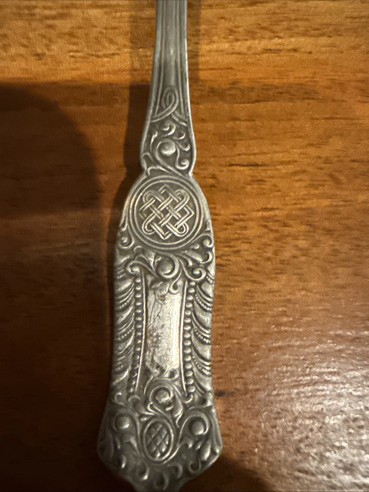 Antique 1847 Rogers Bros Romanesque Tea Spoon Victorian Silverplate