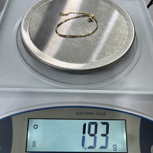 18ct 18K Yellow Gold Italian Fine (5x1) Figaro Bracelet 1.93 Grams 18cm. New - Picture 8 of 8