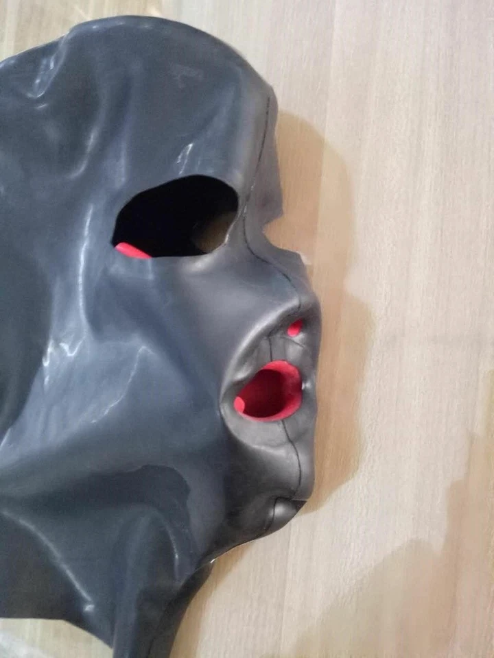 TRAJE DE GOMA LÁTEX PARA HOMBRE con dedo del pie tubo nasal dientes rojos personalizado Foto 2 de 3