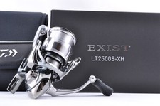 DAIWA EXIST LT2500S-XH 2022 Modello spedito dal Giappone mulinello da spinnin...
