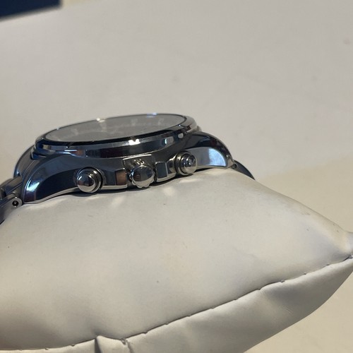 Seiko Solar Chronograph V172-0AB0 EUC BLACK DIAL - Picture 5 of 12