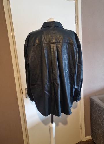 TU faux leather snakeskin pattern button up over shirt shacket - 18 - Picture 6 of 8