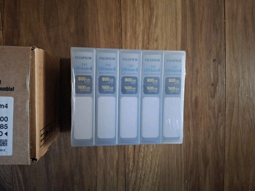 Fujifilm LTO Ultrium4 800GB / 1600GB Data Cartridges (Pack of 5) NEW and SEALED - Photo 2/2