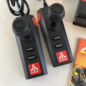 Atari Flashback Mini 7800 Console w/ 2 Controllers & Power Cables Manual  Tested