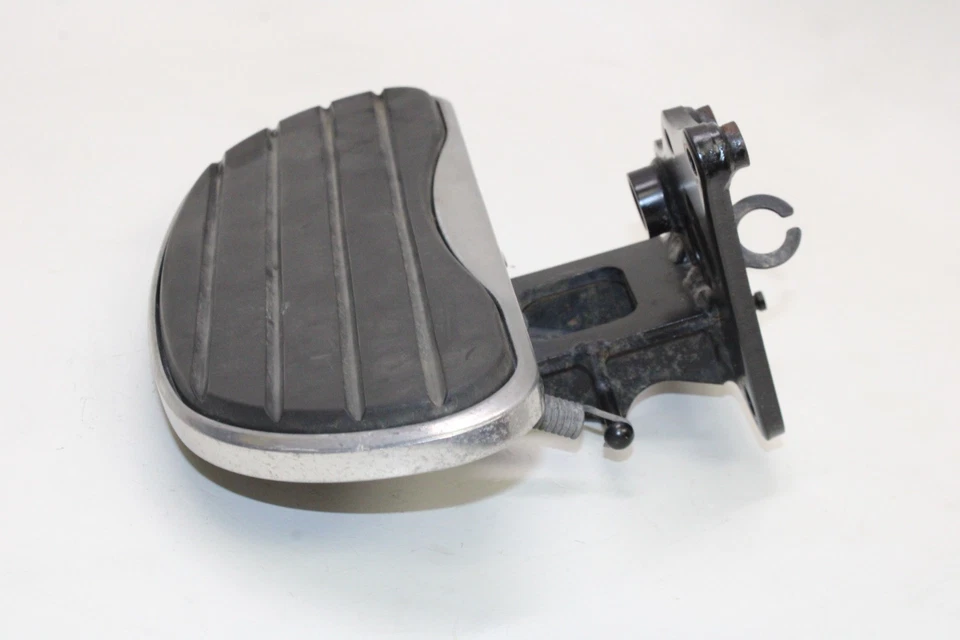 07-24 KAWASAKI VULCAN 900 VN900B CLÁSICO OEM REPOSAPIÉS DELANTERO DERECHO Foto 2 de 4