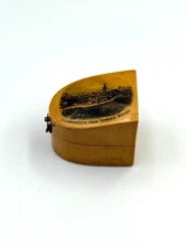 Antique Bournemouth Mauchline Thimble Casket with Thimble