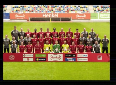 Fortuna Düsseldorf Mannschaftskarte 2021-22 + A 236797