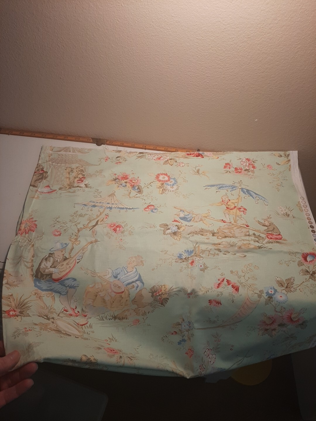 Picture 5 of 8