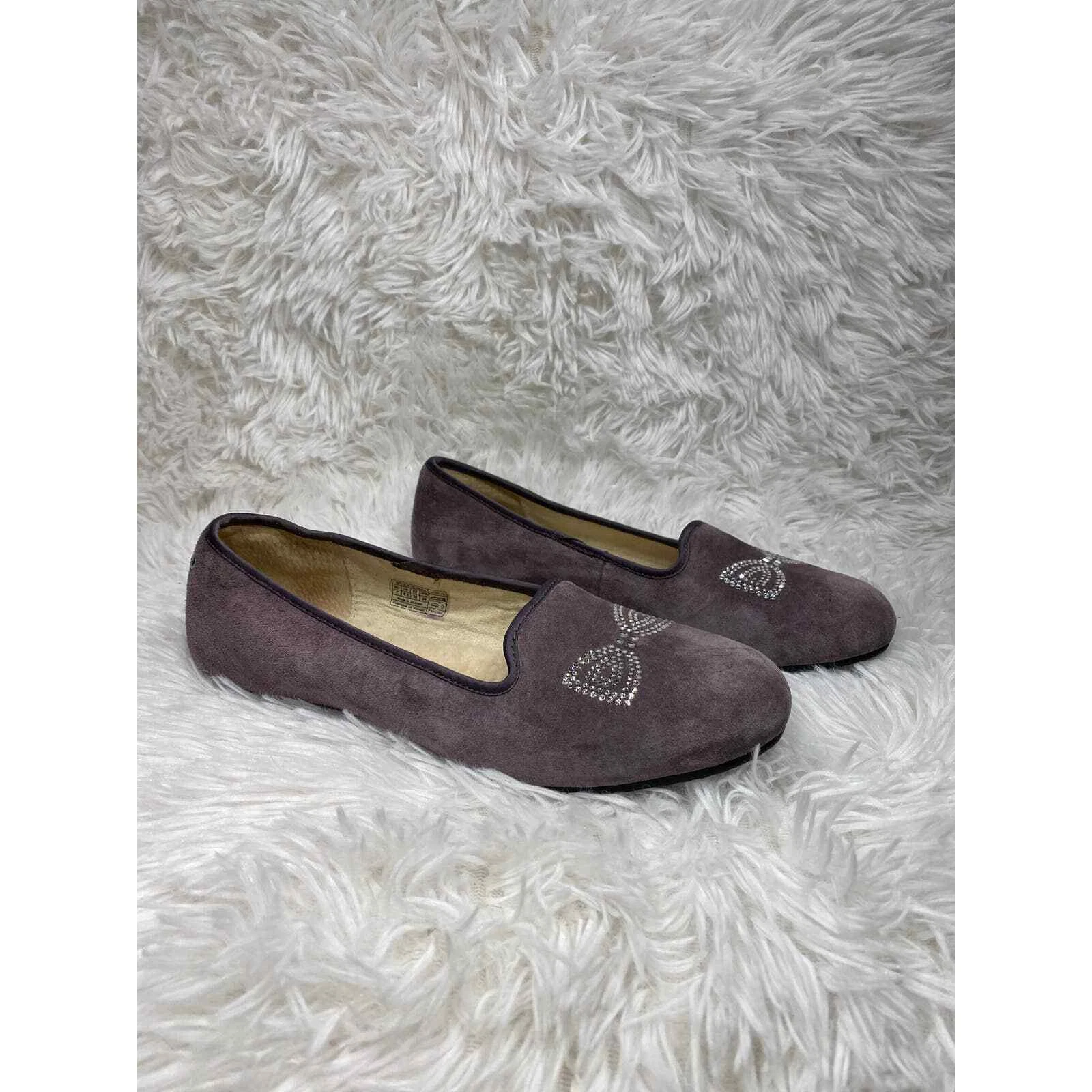 Mocassini UGG Australia Alloway scamosciati con fiocco in cristallo taglia 7