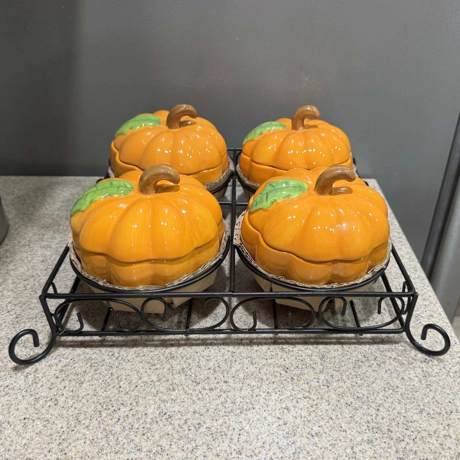 Temptations By Tara Set Of 4 Pumpkin Mini Bakers Metal Rack Fall Thanksgiving