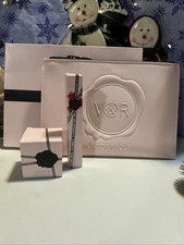 Victor & Rolf 3 Piece Gift Set New In Box Medium Pouch, 7ml Dabber and 10 ml