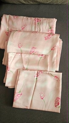 Set of 4: King size Satin Bed Sheet, Fitted Sheet, 2 Pillow cases: