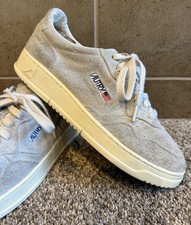 AUTRY Medalist Low Sneaker Off White/Marble Suede EU 44 / US 11