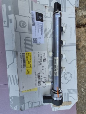 Fuel Rail With Pressure Regulator A654 078 0149 Diesel 2023- 26 Sprinter Om654
