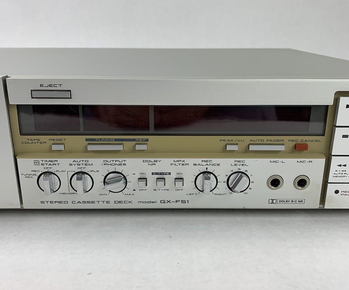 AKAI カセットデッキ　GX-F51 AKAI GX-F51の仕様 アカイ/赤井