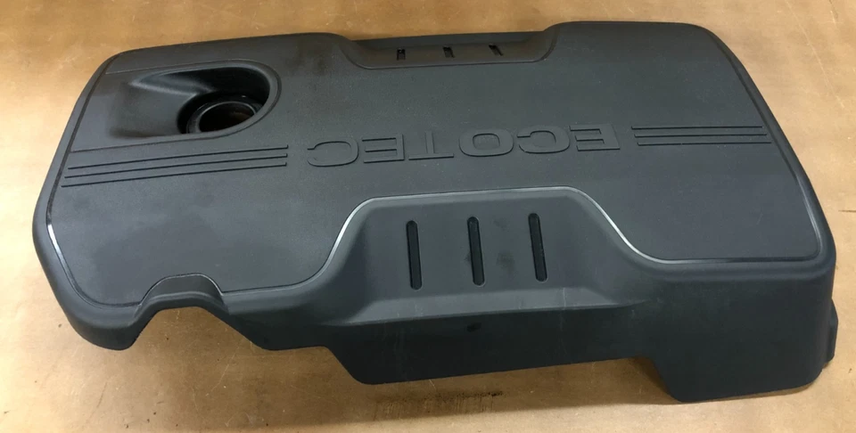Cubierta del motor Chevy Equinox 2016 2,4 L 2010-2017 GMC Acadia Foto 2 de 3
