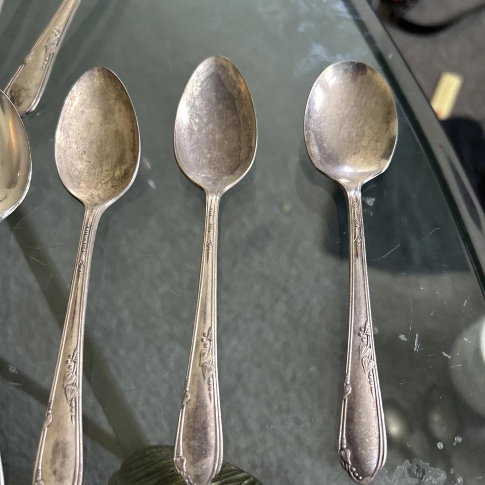 Placa de plata Wm A Rogers A1 Plus Oneida Ltd 1936 Meadowbrook brezo 40 piezas Foto 4 de 4