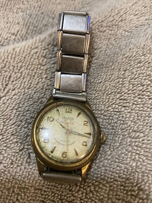 Vintage Hilton Watch 25 Jewels Unbreakable Main Spring Incabloc