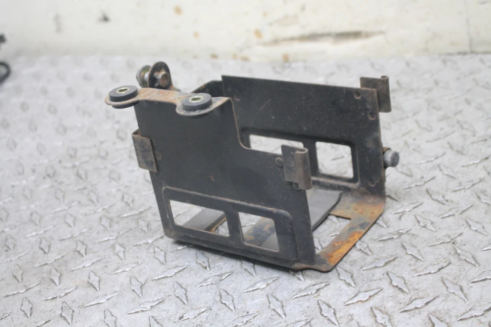 SOPORTE CAJA BATERÍA 83 SUZUKI GS450ga 450gad Foto 3 de 4