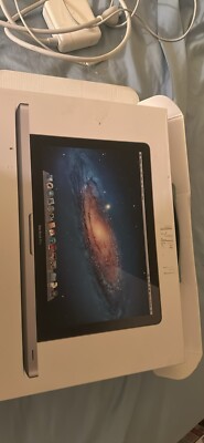 Apple MacBook Pro A1278 13.3'' Laptop - MC724LL/A (February, 2011)