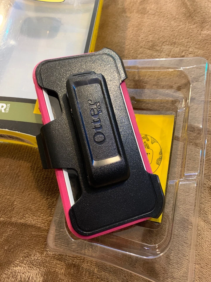 Otterbox Defender Series - iPhone 5/5s - pink/white - Image 4 of 4