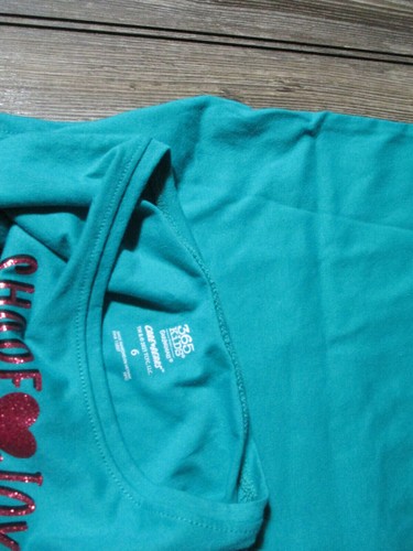 Girls Jordache Destructed Denim Jean bermuda Shorts 6 NWT 365 Share Joy Tee Lot - Picture 14 of 17