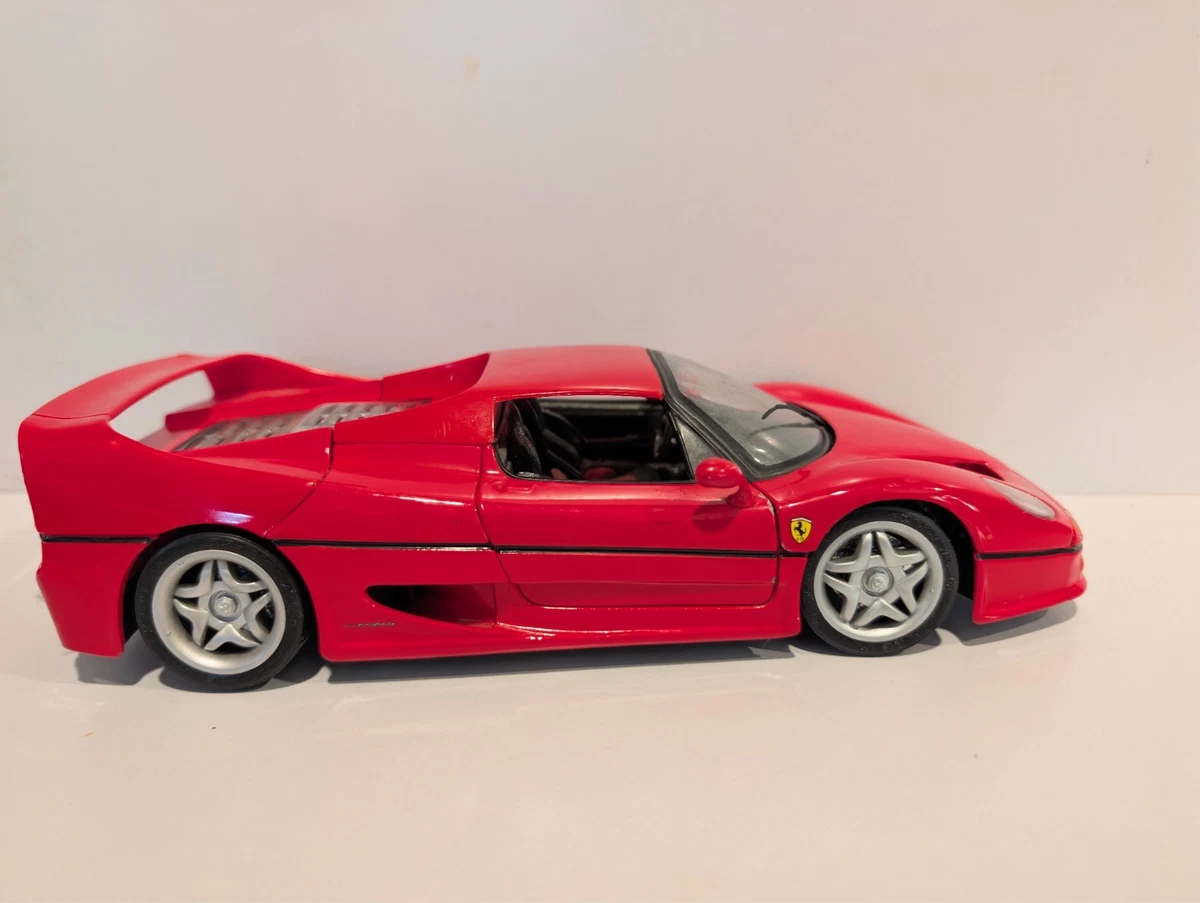 Maisto Ferrari F50 1:18 Scale Red Diecast Model Car Opening Doors Hood Engine
