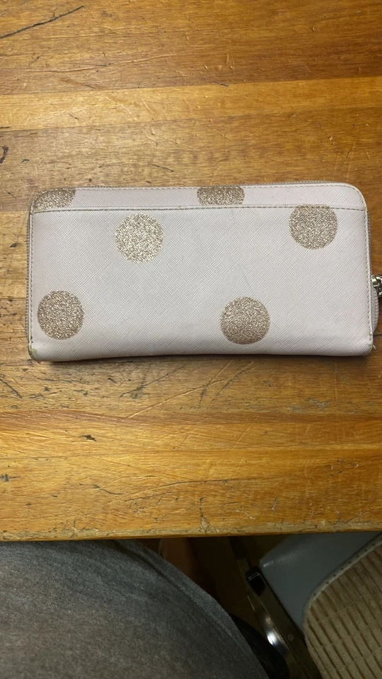 Cartera Kate Spade New York Staci delgada plegable - Tiza rosa oro puntos brillantes Foto 3 de 4